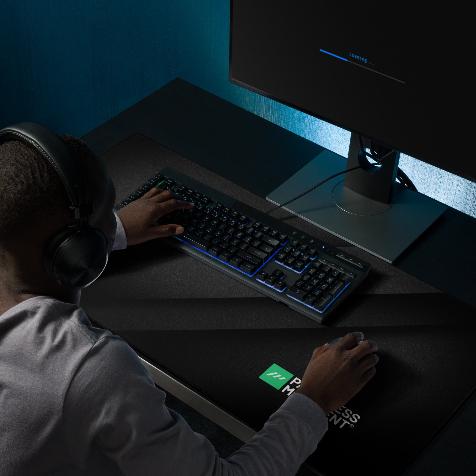 Gaming mouse pad